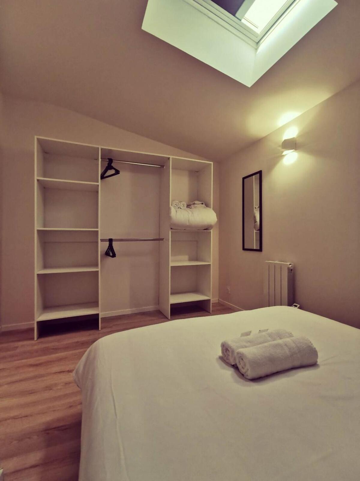 Le Quai Du Rhone Apartment Sainte-Colombe  Ruang foto